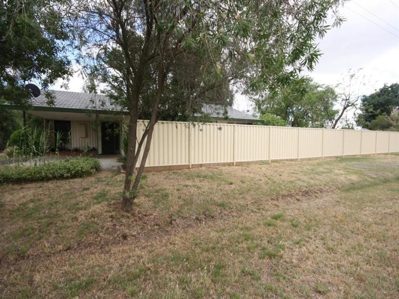 51 Hood Street, Rochester VIC 3561