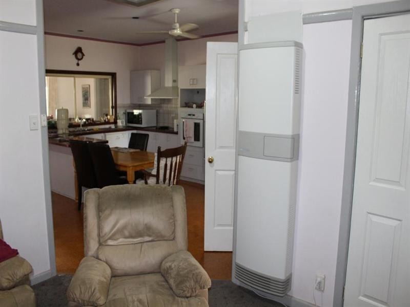 39 Victoria Street, Rochester VIC 3561