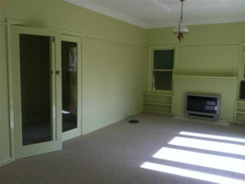 1 Mackay Street, Rochester VIC 3561