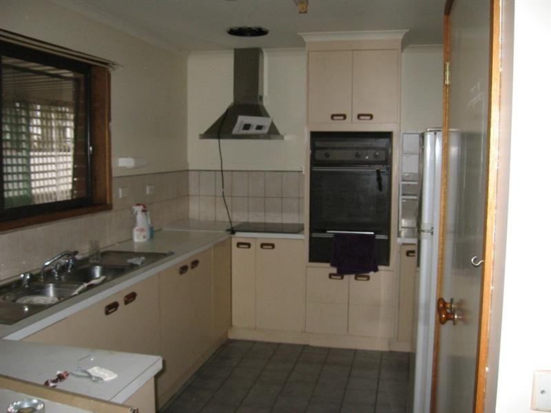 16 Margaret Street, Elmore VIC 3558