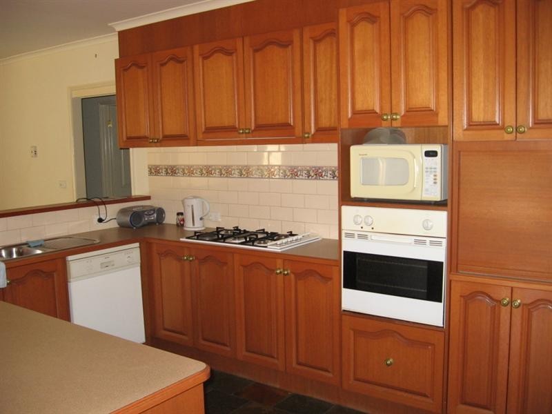 4 Leahy Court, Rochester VIC 3561