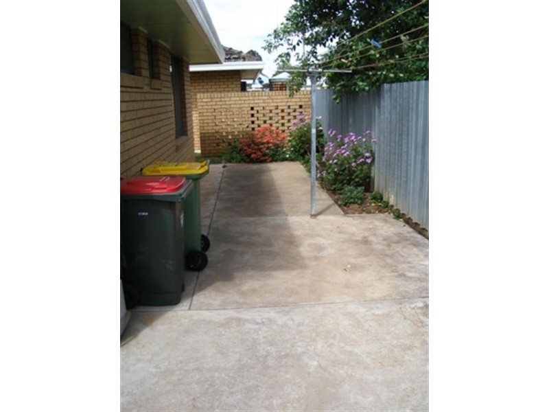 19 Dudley Street, Rochester VIC 3561