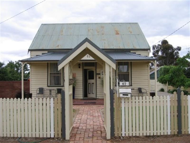 67 Dudley Street, Rochester VIC 3561