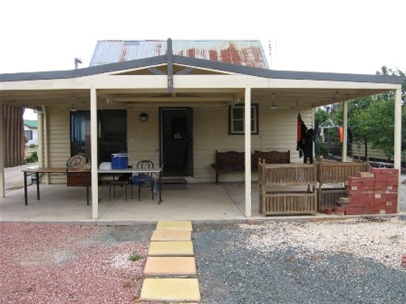 67 Dudley Street, Rochester VIC 3561
