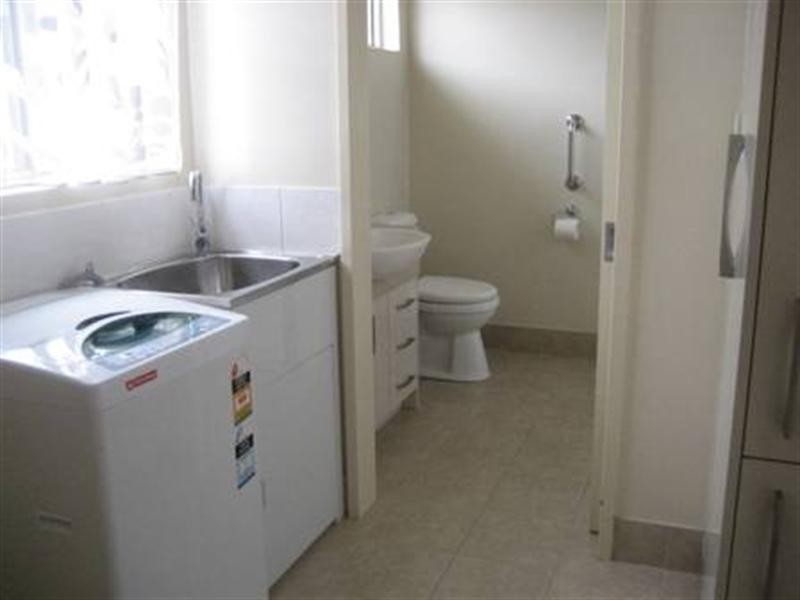 2/20 Fraser Street, Rochester VIC 3561