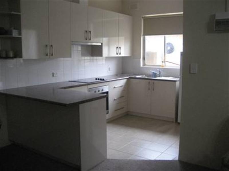 2/20 Fraser Street, Rochester VIC 3561