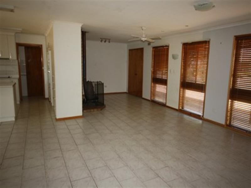 1 Phillips Street, Rochester VIC 3561