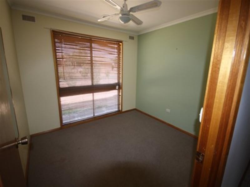 1 Phillips Street, Rochester VIC 3561