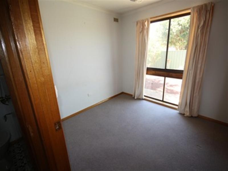 1 Phillips Street, Rochester VIC 3561