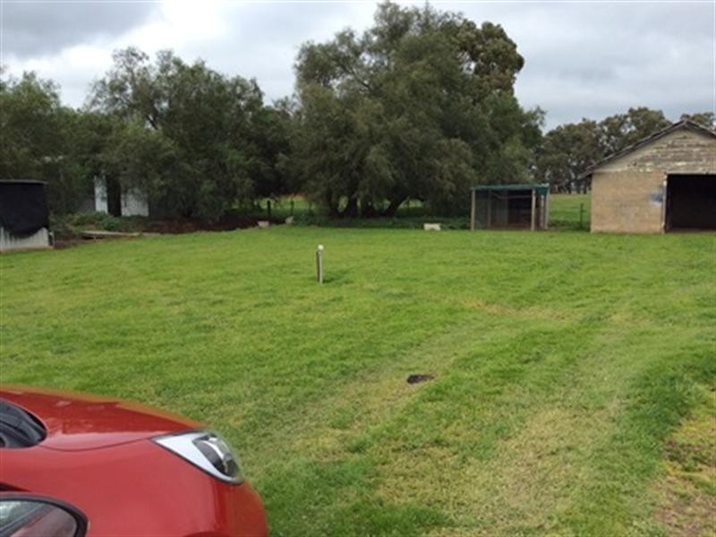 180 Tasker Road, Rochester VIC 3561
