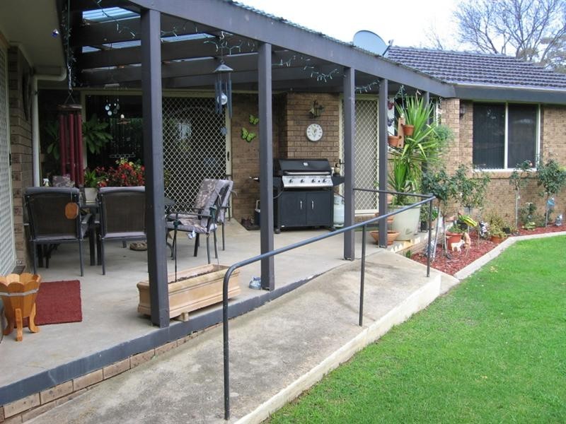 4 Mackay Street, Rochester VIC 3561