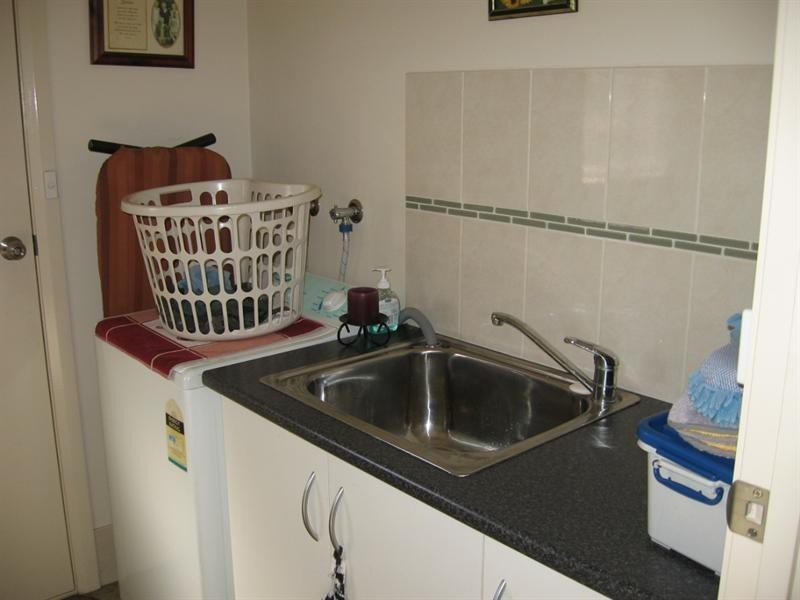 4 Mackay Street, Rochester VIC 3561