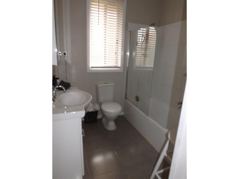 8 Butcher Street, St Arnaud VIC 3478