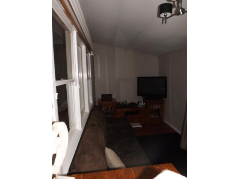 8 Butcher Street, St Arnaud VIC 3478