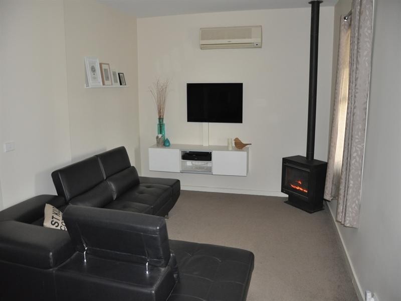 1 James Street, Rochester VIC 3561