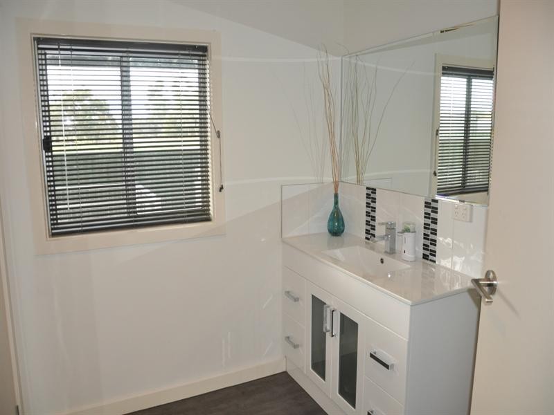 1 James Street, Rochester VIC 3561