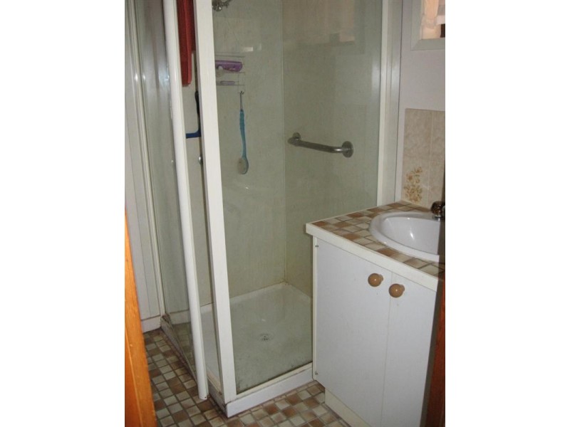 74 Queen Street, Rochester VIC 3561