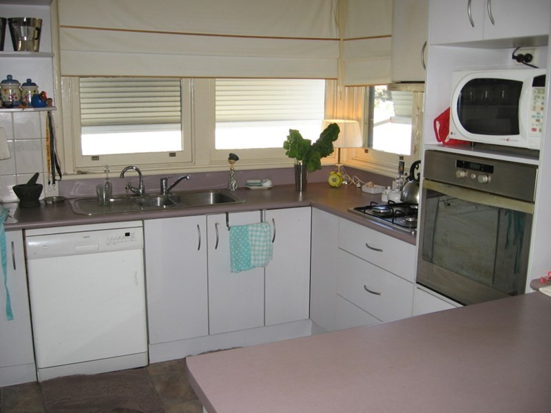 65 Victoria Street, Rochester VIC 3561