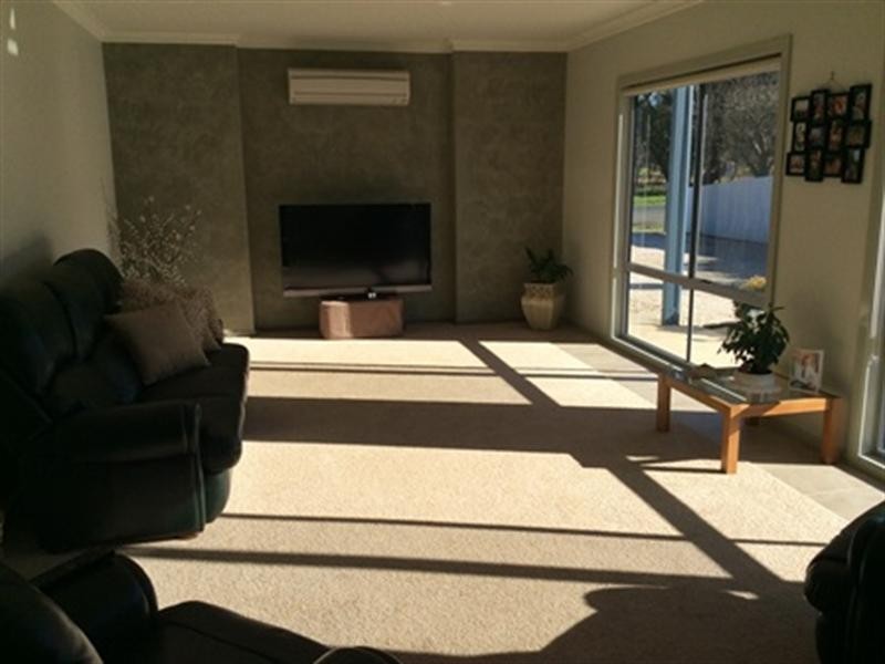 120 Railway Place, Elmore VIC 3558