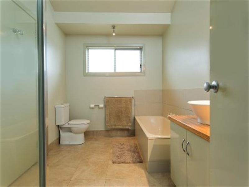 120 Railway Place, Elmore VIC 3558