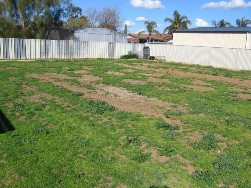 15 High Street, Rochester VIC 3561