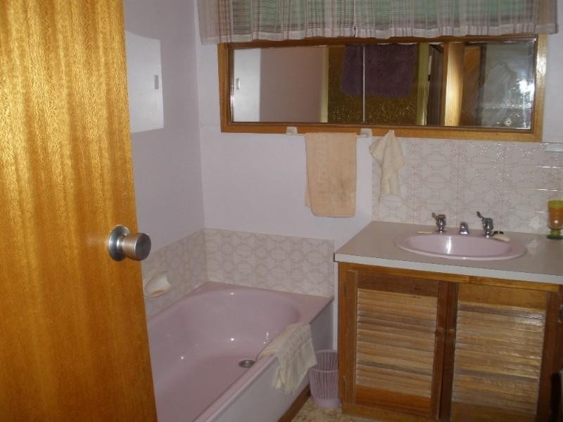 90-94 High Street, Rochester VIC 3561