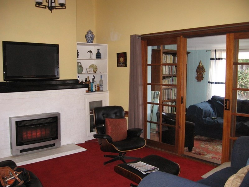 16 Echuca Road, Rochester VIC 3561