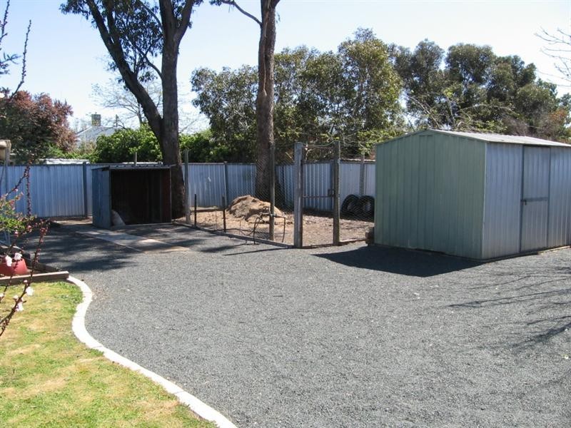 25 Hervey Street, Elmore VIC 3558