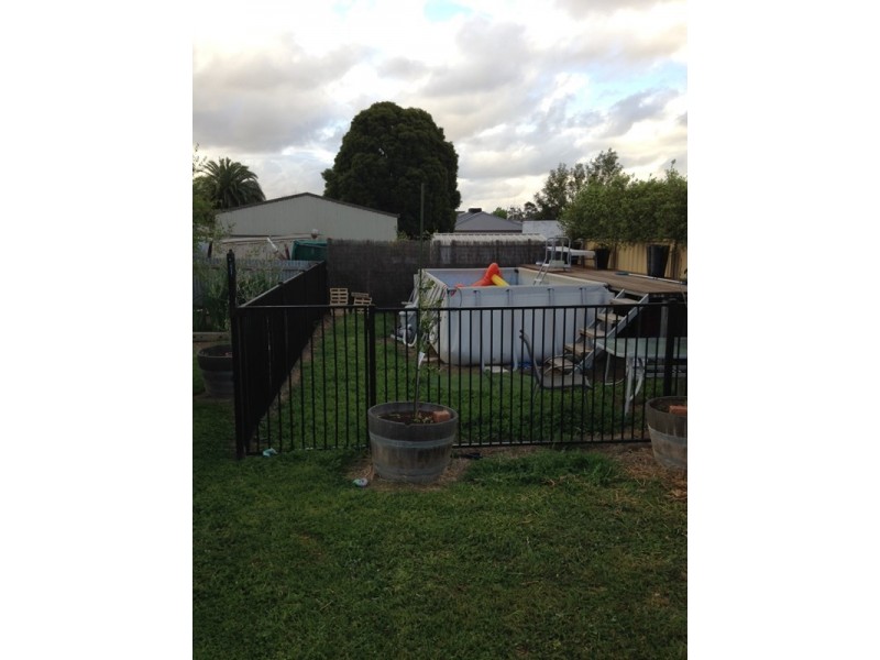 4 Ebery Court, St Arnaud VIC 3478