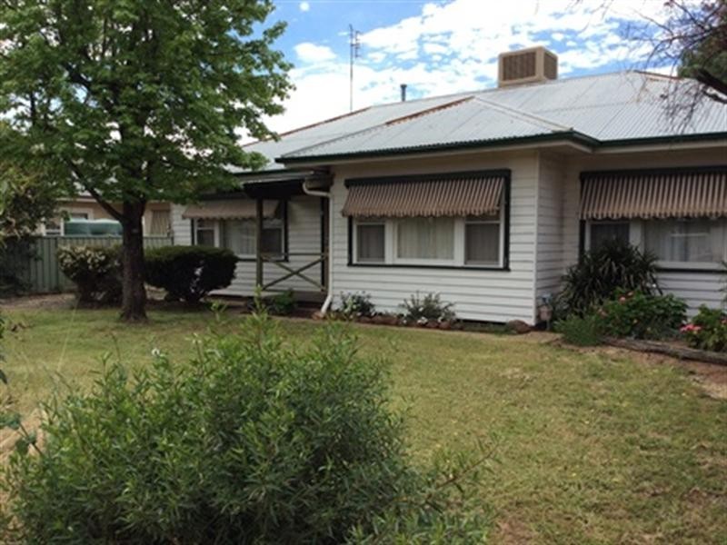 29 Hopetoun Street, Rochester VIC 3561
