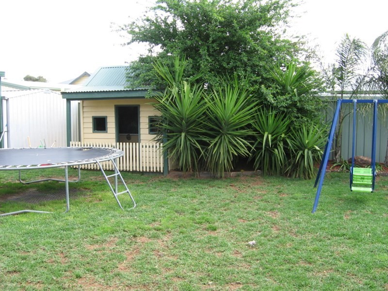 8 Northcote Street, Rochester VIC 3561