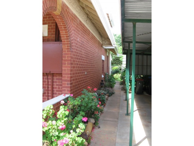 42 Hervey Street, Elmore VIC 3558