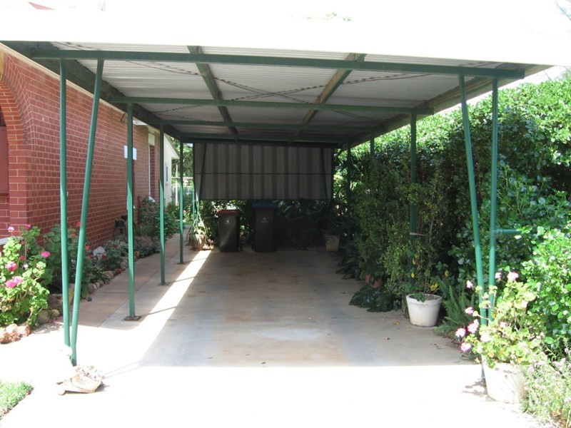 42 Hervey Street, Elmore VIC 3558