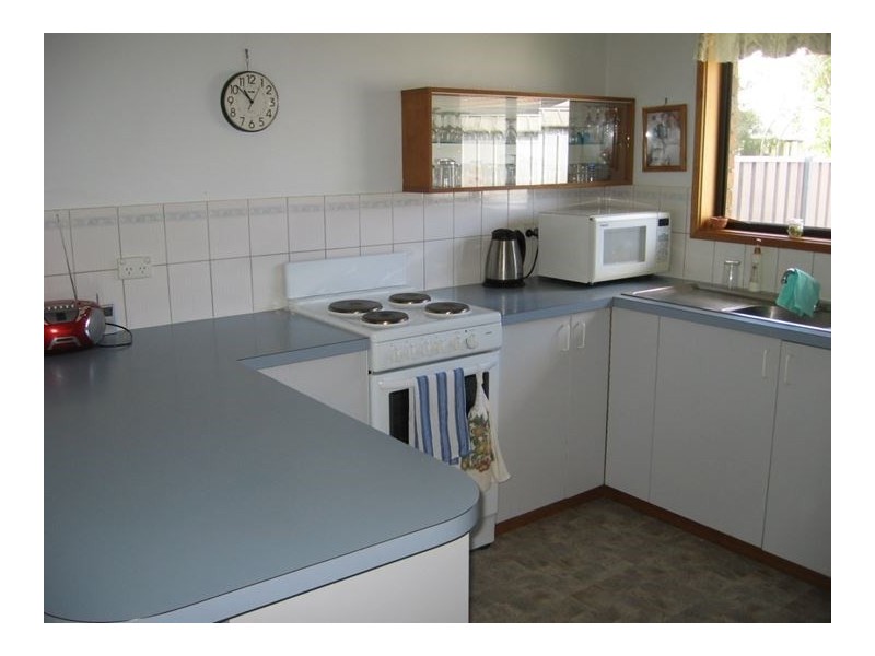 1/112 Hervey Street, Elmore VIC 3558