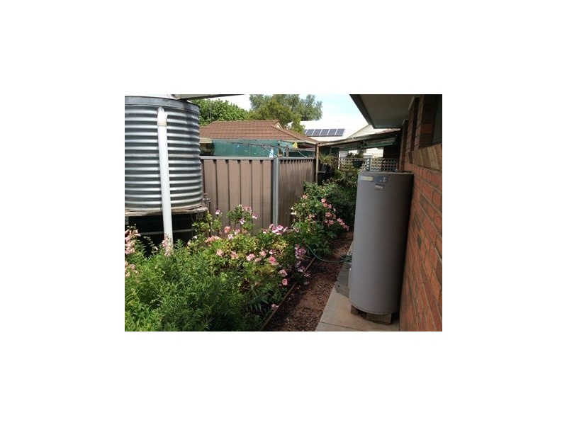 1/112 Hervey Street, Elmore VIC 3558