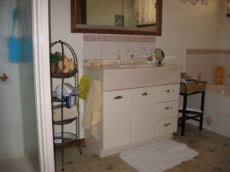 84 Ramsay Street, Rochester VIC 3561