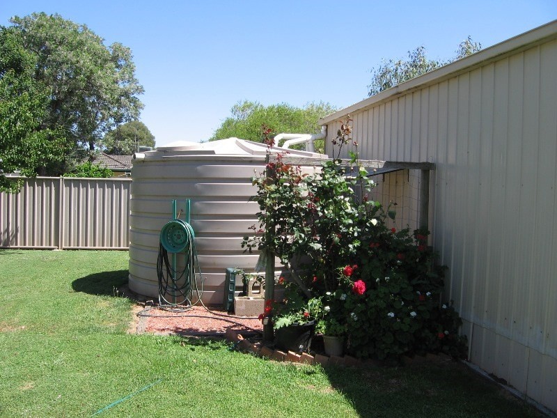 84 Ramsay Street, Rochester VIC 3561