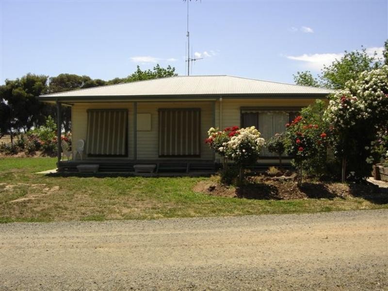 20 Makepeace Lane, Rochester VIC 3561