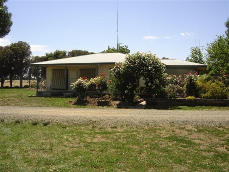 20 Makepeace Lane, Rochester VIC 3561