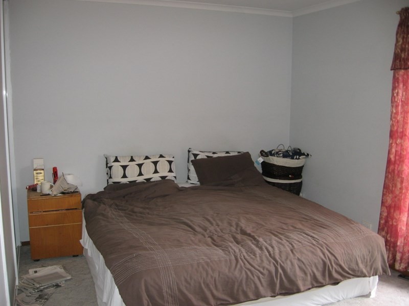 9 Phillip Street, Rochester VIC 3561