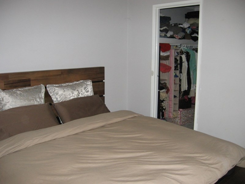 9 Phillip Street, Rochester VIC 3561