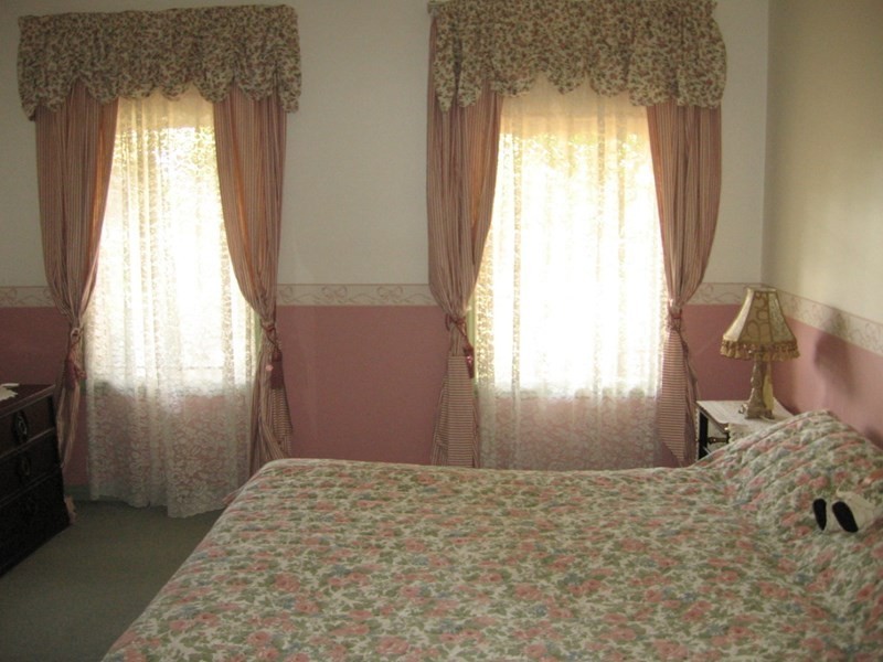 17 Jeffrey Street, Elmore VIC 3558