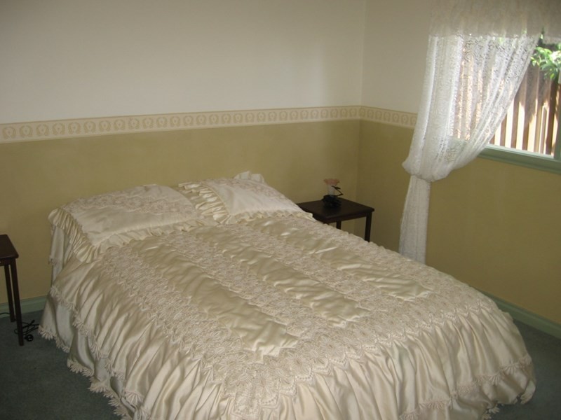 17 Jeffrey Street, Elmore VIC 3558