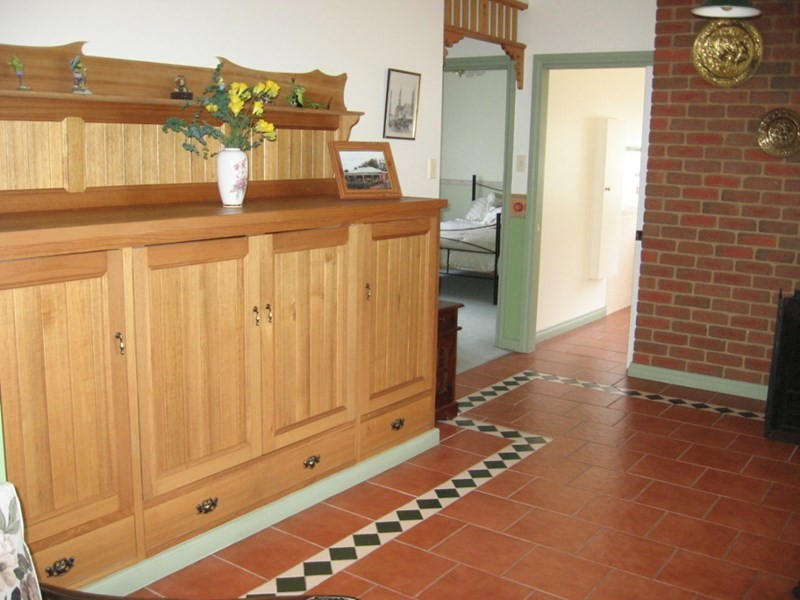 17 Jeffrey Street, Elmore VIC 3558