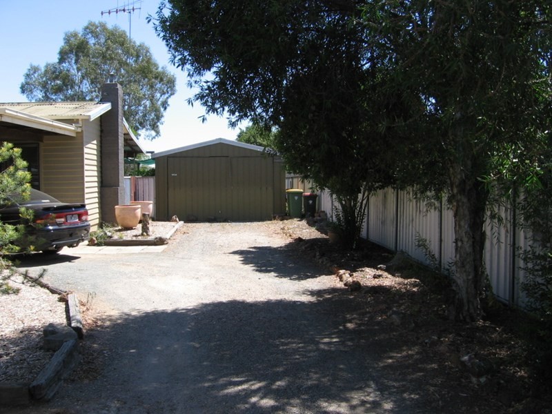 86 Dudley Street, Rochester VIC 3561