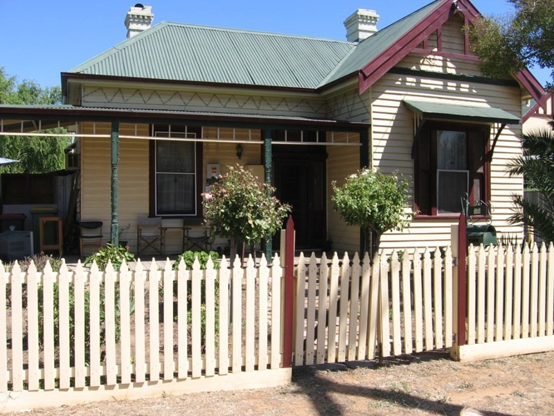 66 Ramsay Street, Rochester VIC 3561