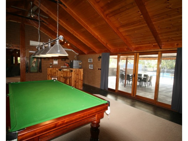 17 Cohen Street, Rochester VIC 3561