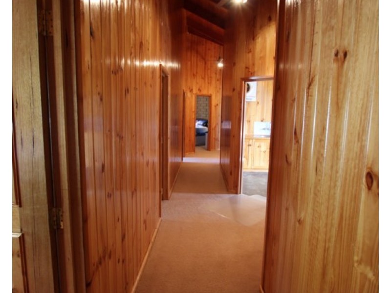 17 Cohen Street, Rochester VIC 3561