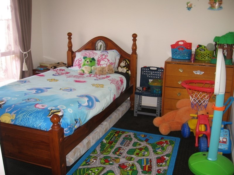 44 Cohen Street, Rochester VIC 3561