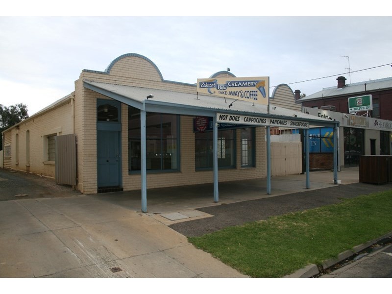 575-577 High Street, Echuca VIC 3564